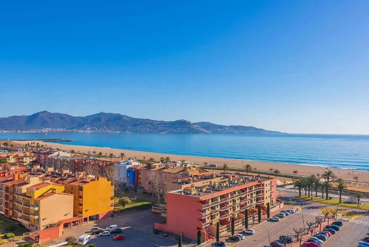Apartment Aptos. Comte D'Empuries Empuriabrava Spain